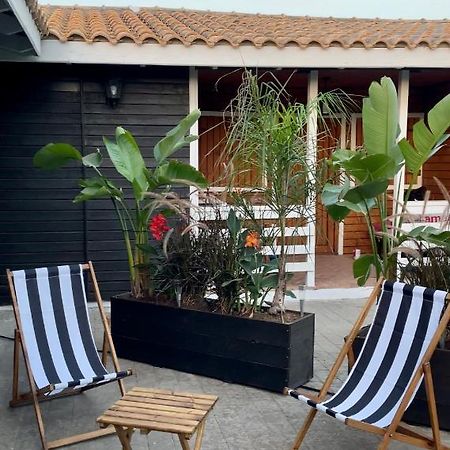 Villa Waveshousetarifa Extérieur photo